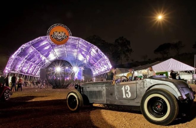 photo_5163402966378589202_y