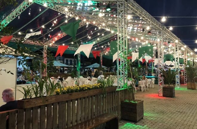 photo_5170179454109068179_y